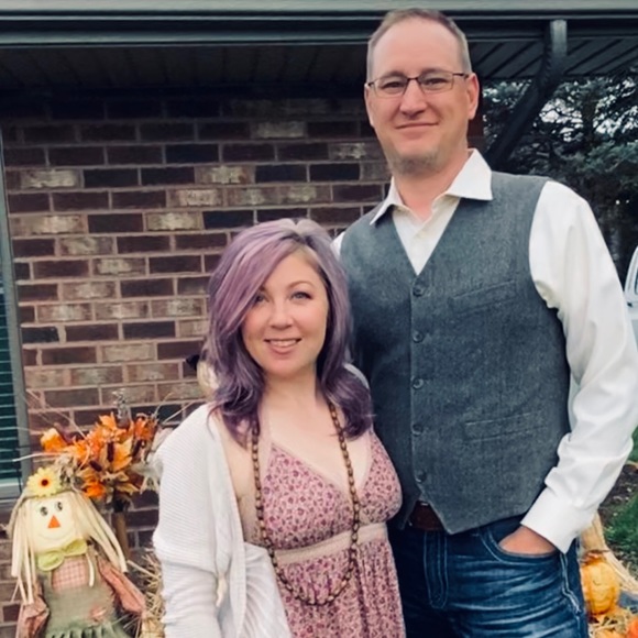 Meet your Posher, Melanie - Picture 2 of 5